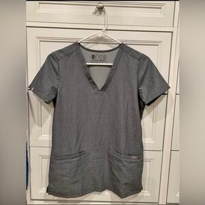 Figs Casma Three-Pocket scrub top Graphite